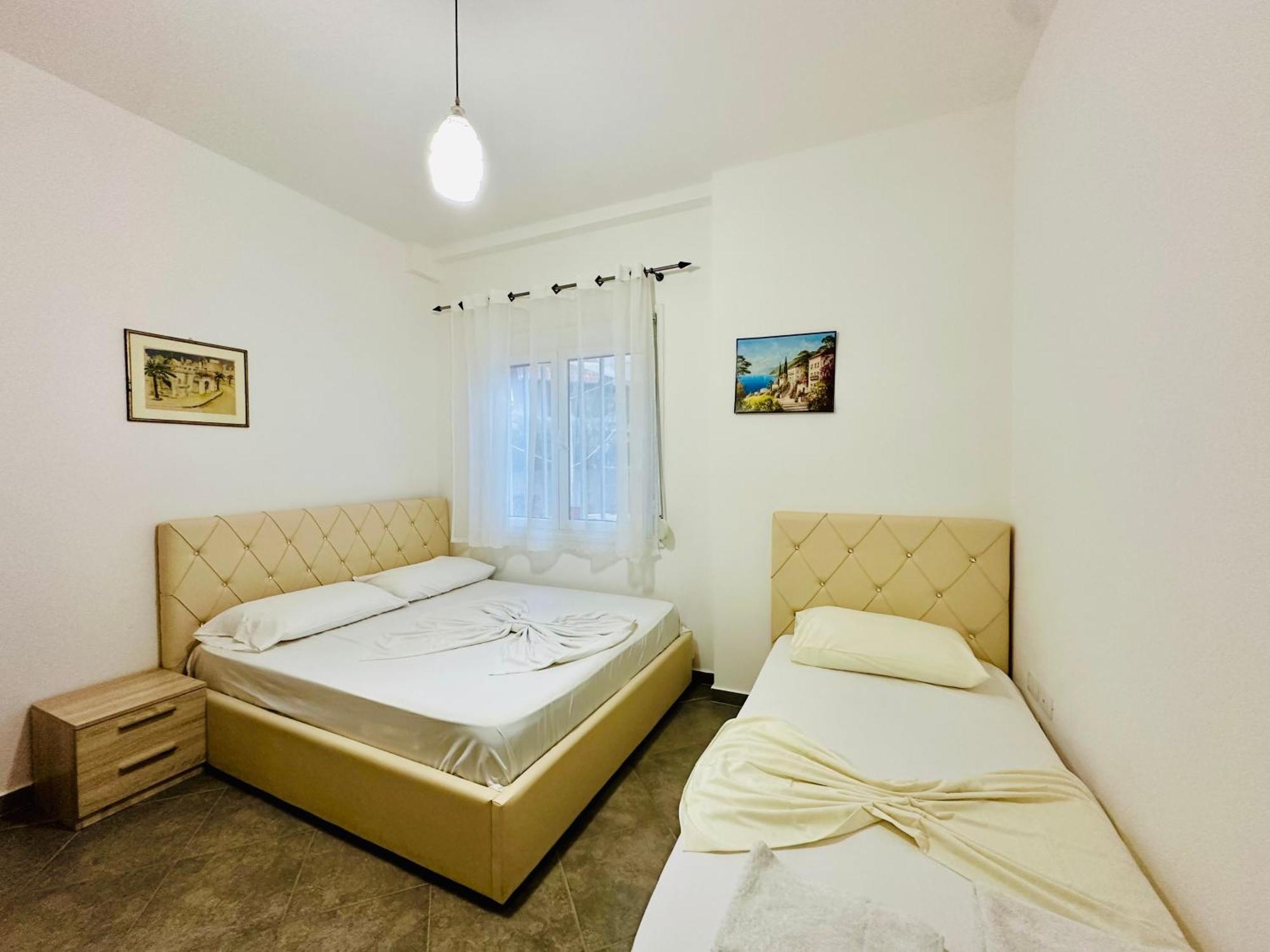 Jico Travel - Erjon Apartments Влёра Номер фото