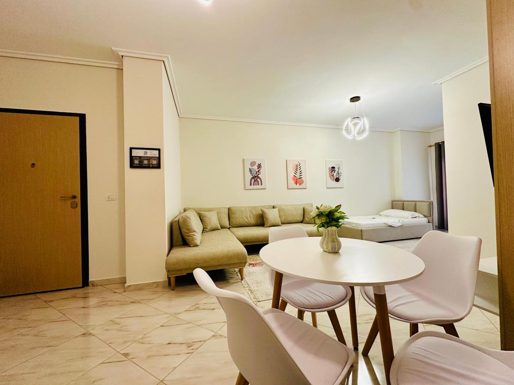 Jico Travel - Erjon Apartments Влёра Номер фото
