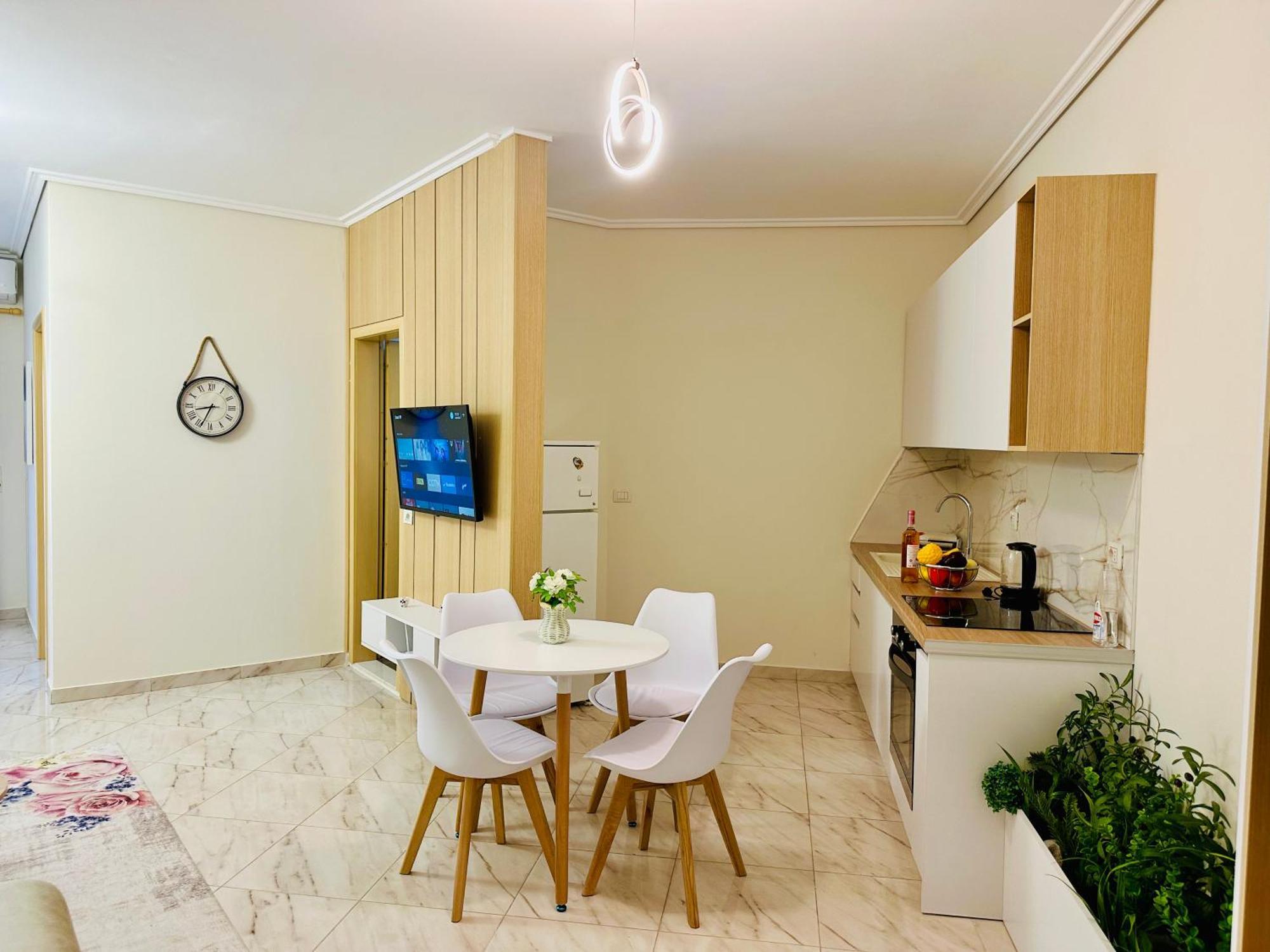 Jico Travel - Erjon Apartments Влёра Номер фото